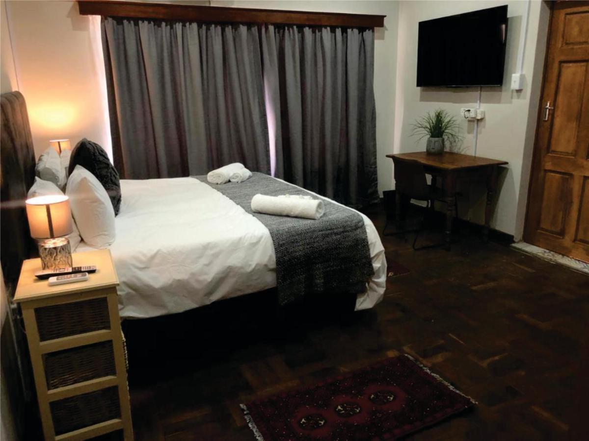 Beesdam Guesthouse Потчефструм Екстериор снимка