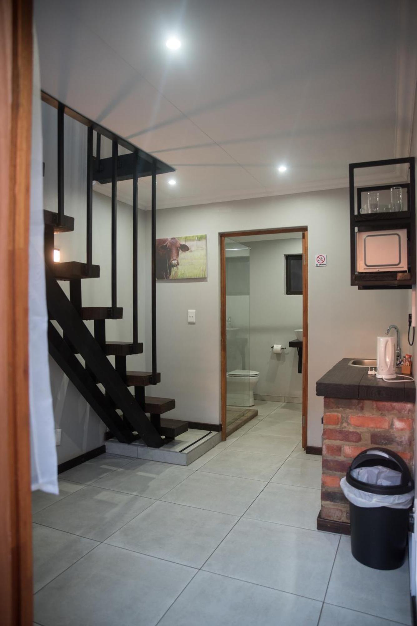 Beesdam Guesthouse Потчефструм Екстериор снимка